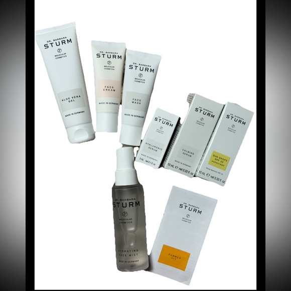 Dr Barbara Sturm SUMMER KIT. 7 products & bag
in full deluxe and mini sizes 🌞🌞🌞 - Picture 10 of 14